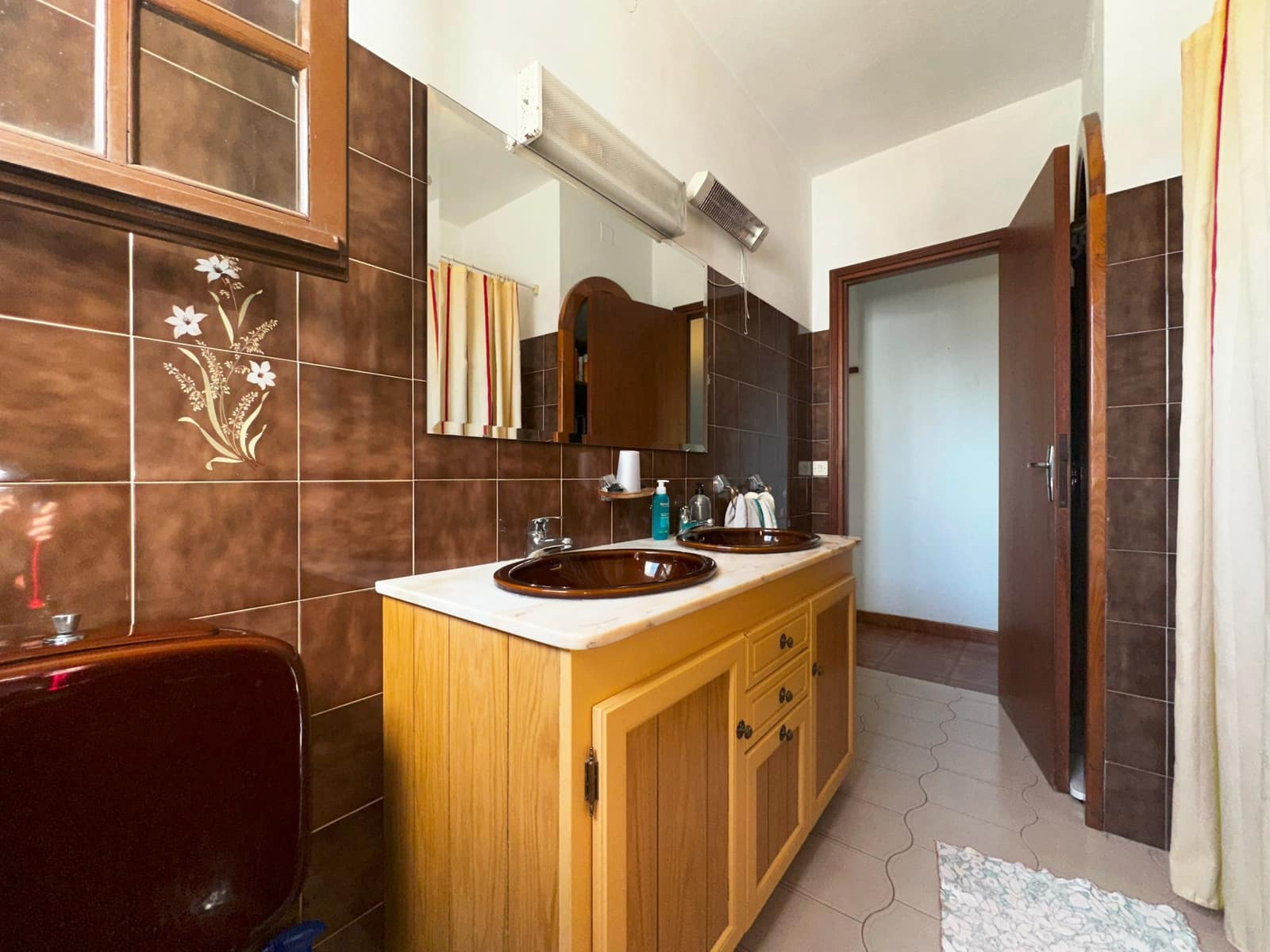 6 quarto Casa em Banda para venda em El Velerin com piscina garagem - 689 000 € (Ref: 8865469)