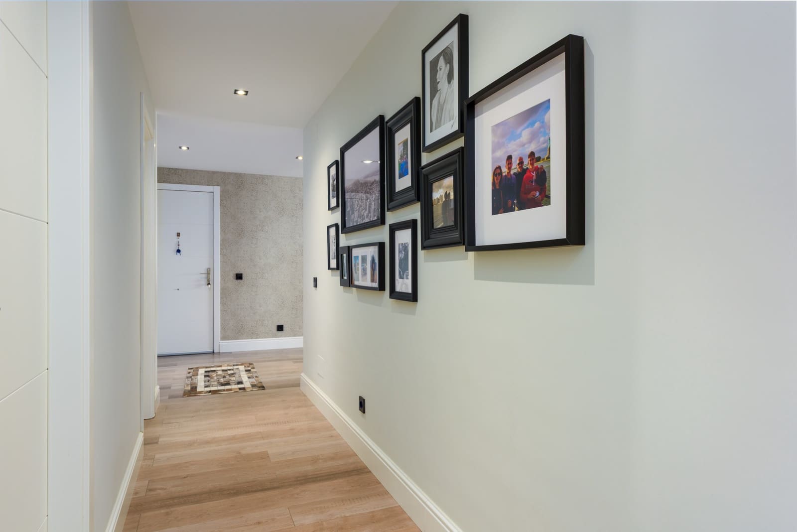 3 sypialnia Apartament na sprzedaż w Estepona z basenem garażem - 860 000 € (Ref: 8869546)