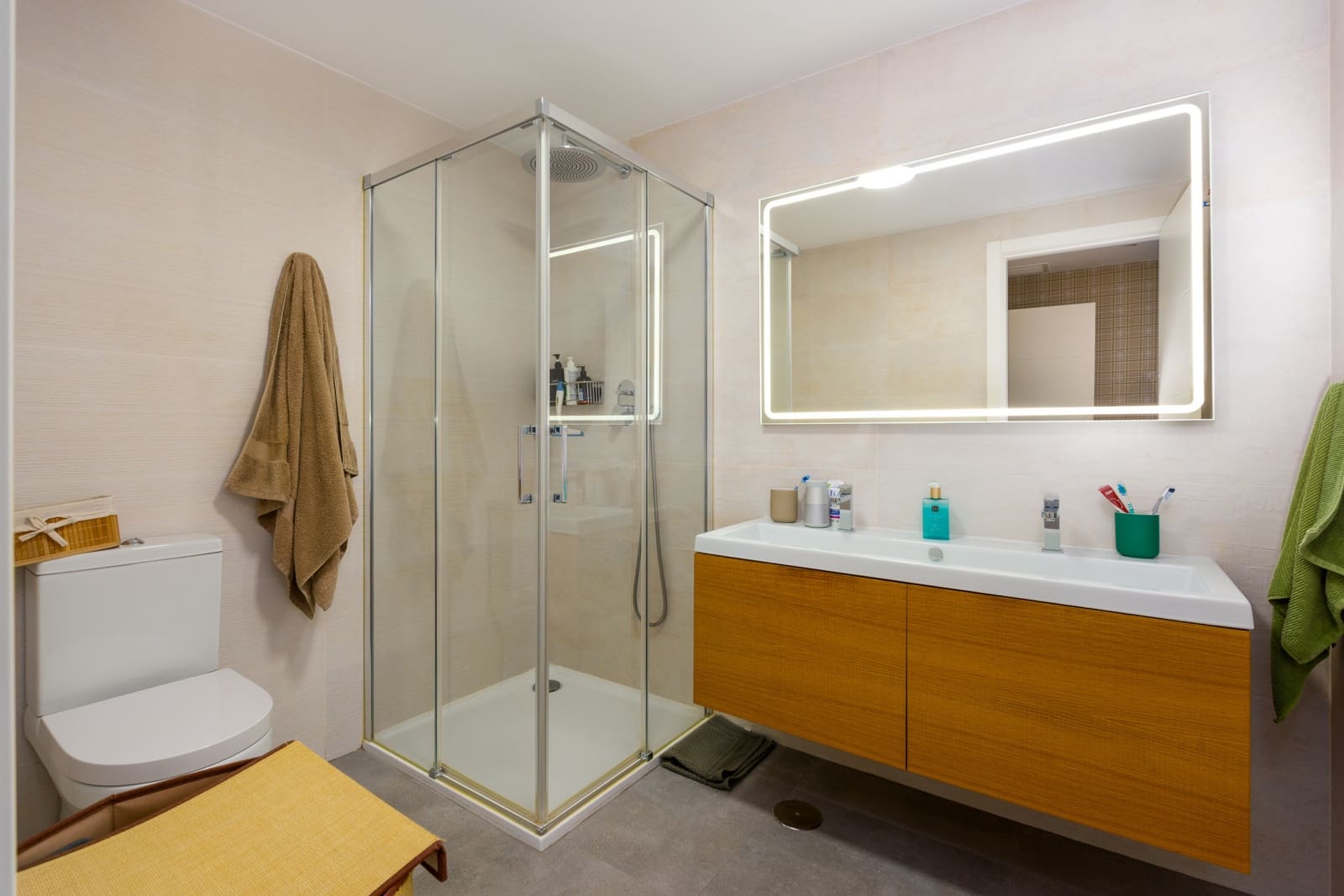 3 sypialnia Apartament na sprzedaż w Estepona z basenem garażem - 860 000 € (Ref: 8869546)