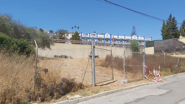 Terreno para Construção para venda em Buenas Noches, Estepona - 265 000 € (Ref: 8907445)