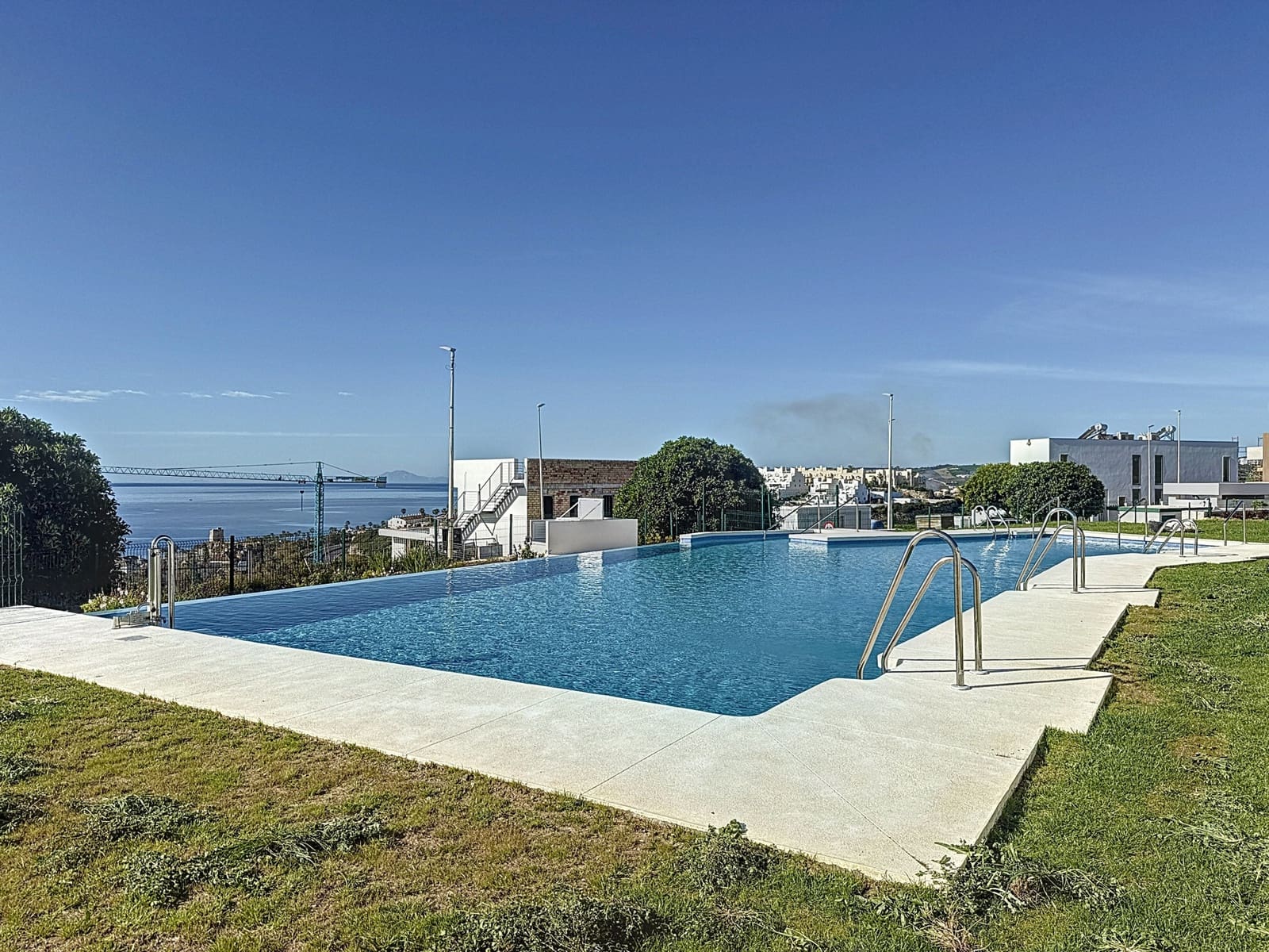2 bedroom Apartment for sale in Casares with pool garage - € 420,000 (Ref: 8932413)