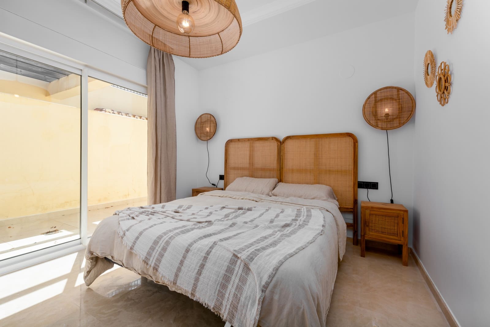 3 bedroom Apartment for sale in Sotogrande with pool garage - € 650,000 (Ref: 8935096)