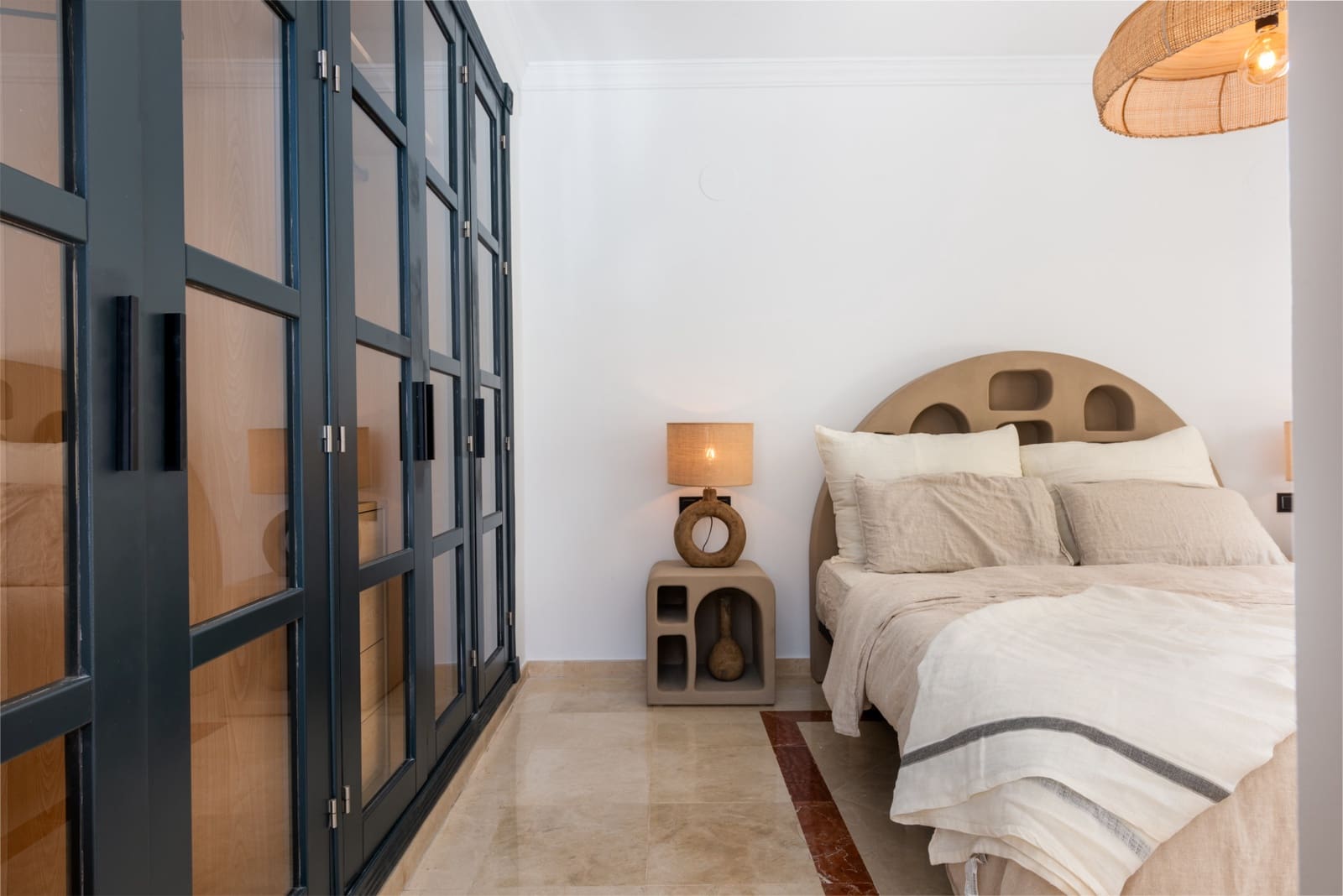 Apartamento de 3 habitaciones en Sotogrande en venta con piscina garaje - 650.000 € (Ref: 8935096)