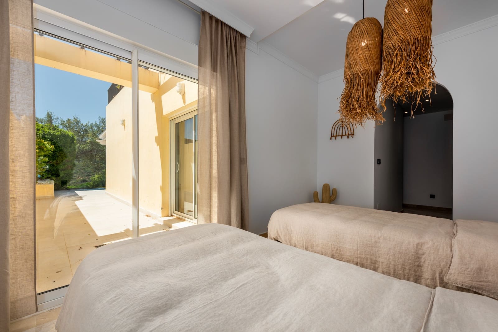 Apartamento de 3 habitaciones en Sotogrande en venta con piscina garaje - 650.000 € (Ref: 8935096)