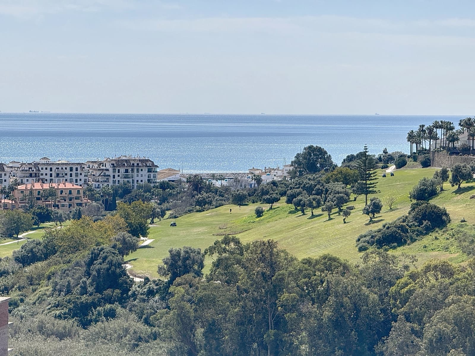 2 bedroom Apartment for sale in San Luis de Sabinillas with pool garage - € 335,000 (Ref: 9057482)