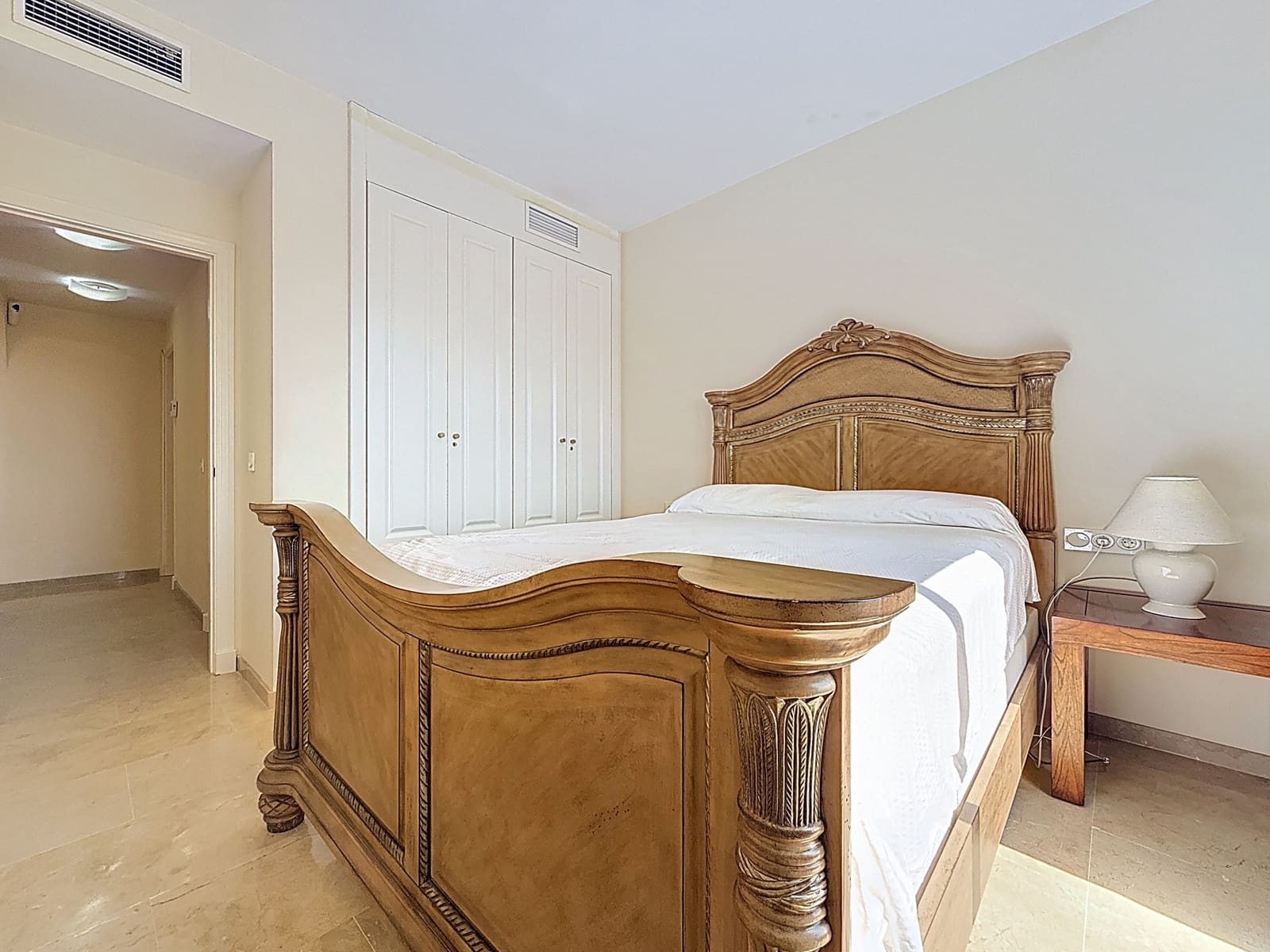 2 bedroom Apartment for sale in San Luis de Sabinillas with pool garage - € 335,000 (Ref: 9057482)