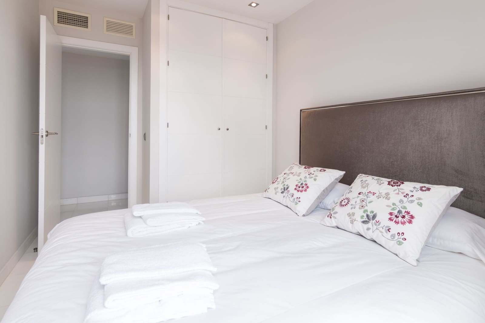 3 quarto Penthouse para venda em Casares com piscina garagem - 495 000 € (Ref: 9062269)