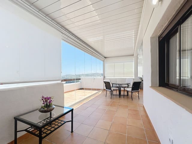 2 soveværelse Penthouse til salg i Casares med swimmingpool garage - € 499.000 (Ref: 9062271)