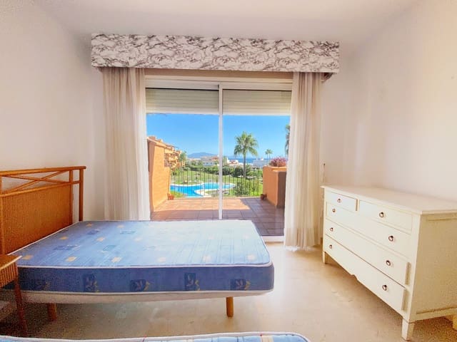 3 bedroom Apartment for sale in Manilva with pool garage - € 540,000 (Ref: 9062272)