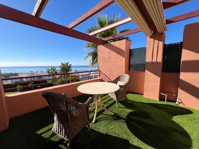 2 sovrum Takvåning till salu i Manilva med pool garage - 379 950 € (Ref: 9106459)