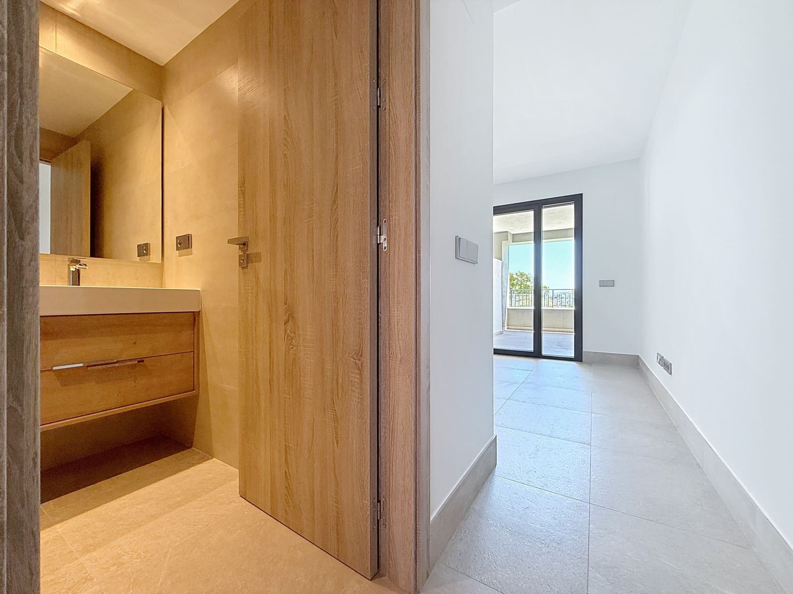 2 bedroom Apartment for sale in Casares with pool garage - € 390,000 (Ref: 9106461)