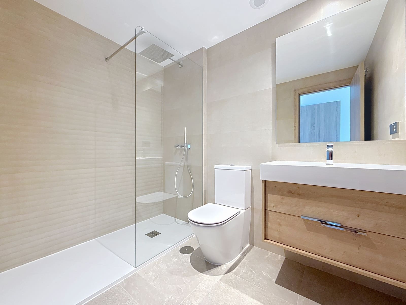 2 bedroom Apartment for sale in Casares with pool garage - € 390,000 (Ref: 9106461)