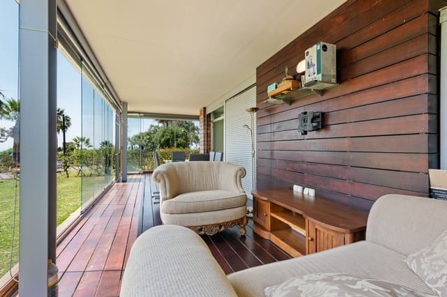 4 quarto Apartamento para venda em Chullera, Manilva com piscina garagem - 639 000 € (Ref: 9137010)