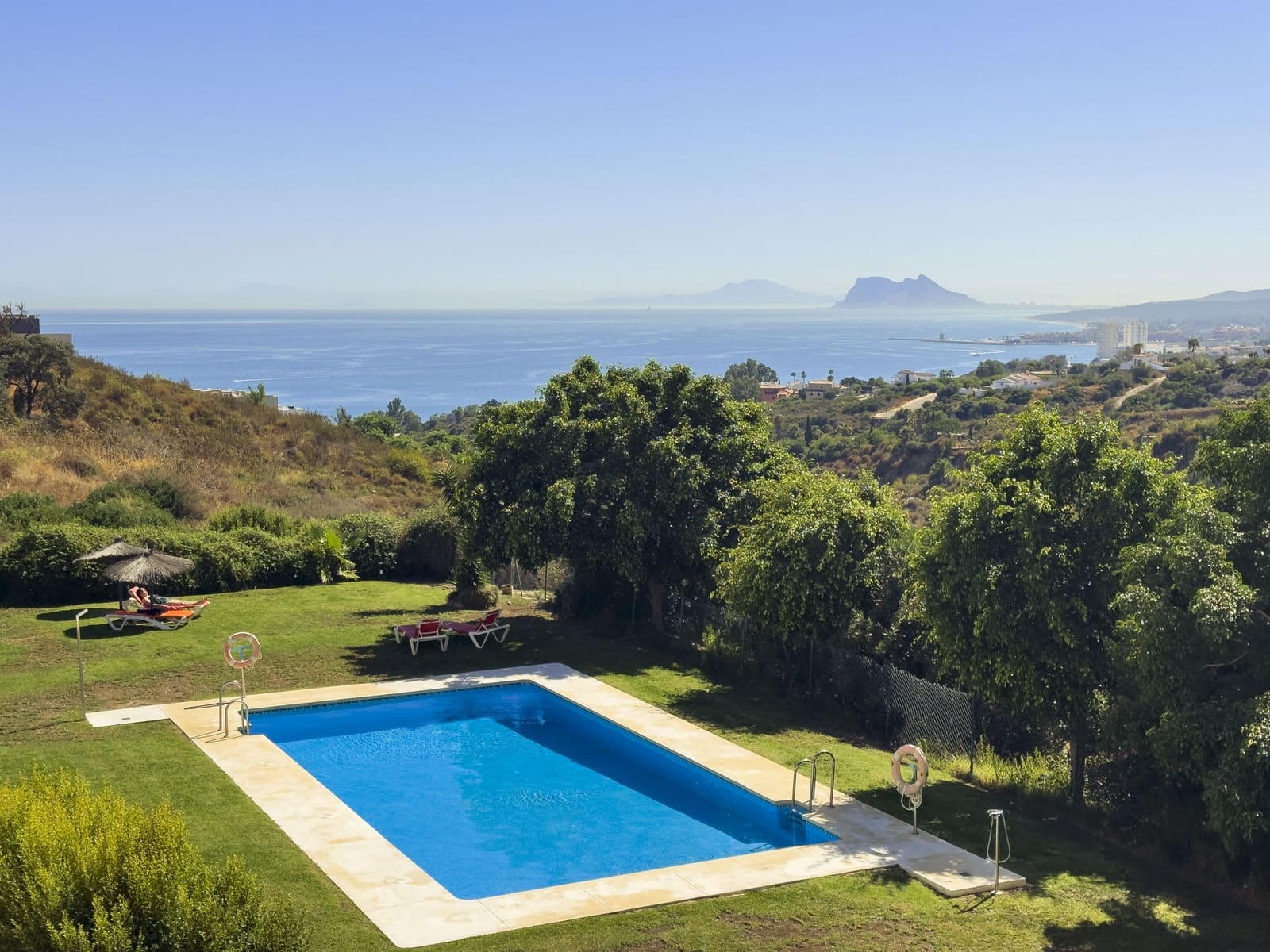 2 chambre Appartement à vendre à Manilva avec piscine garage - 359 000 € (Ref: 9159385)