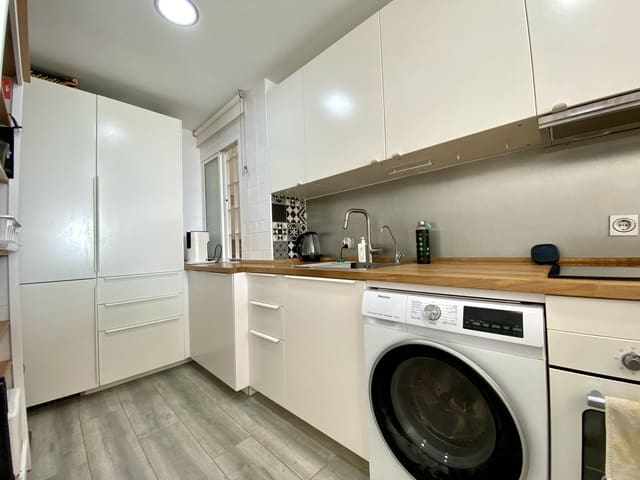 2 sovrum Lägenhet till salu i San Luis de Sabinillas, Manilva - 280 000 € (Ref: 9180926)