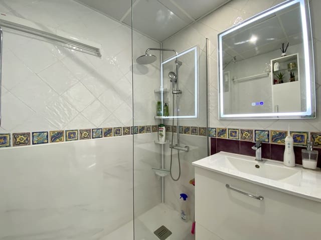 2 sovrum Lägenhet till salu i San Luis de Sabinillas, Manilva - 280 000 € (Ref: 9180926)