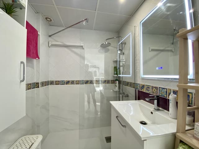 2 soveværelse Lejlighed til salg i San Luis de Sabinillas, Manilva - € 295.000 (Ref: 9180926)
