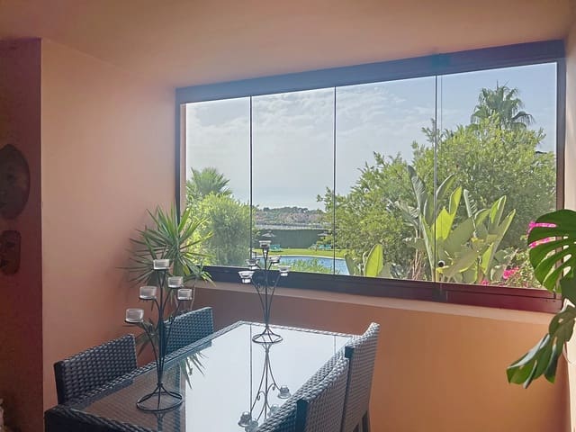 2 slaapkamer Appartement te koop in Manilva met zwembad garage - € 359.000 (Ref: 9197688)