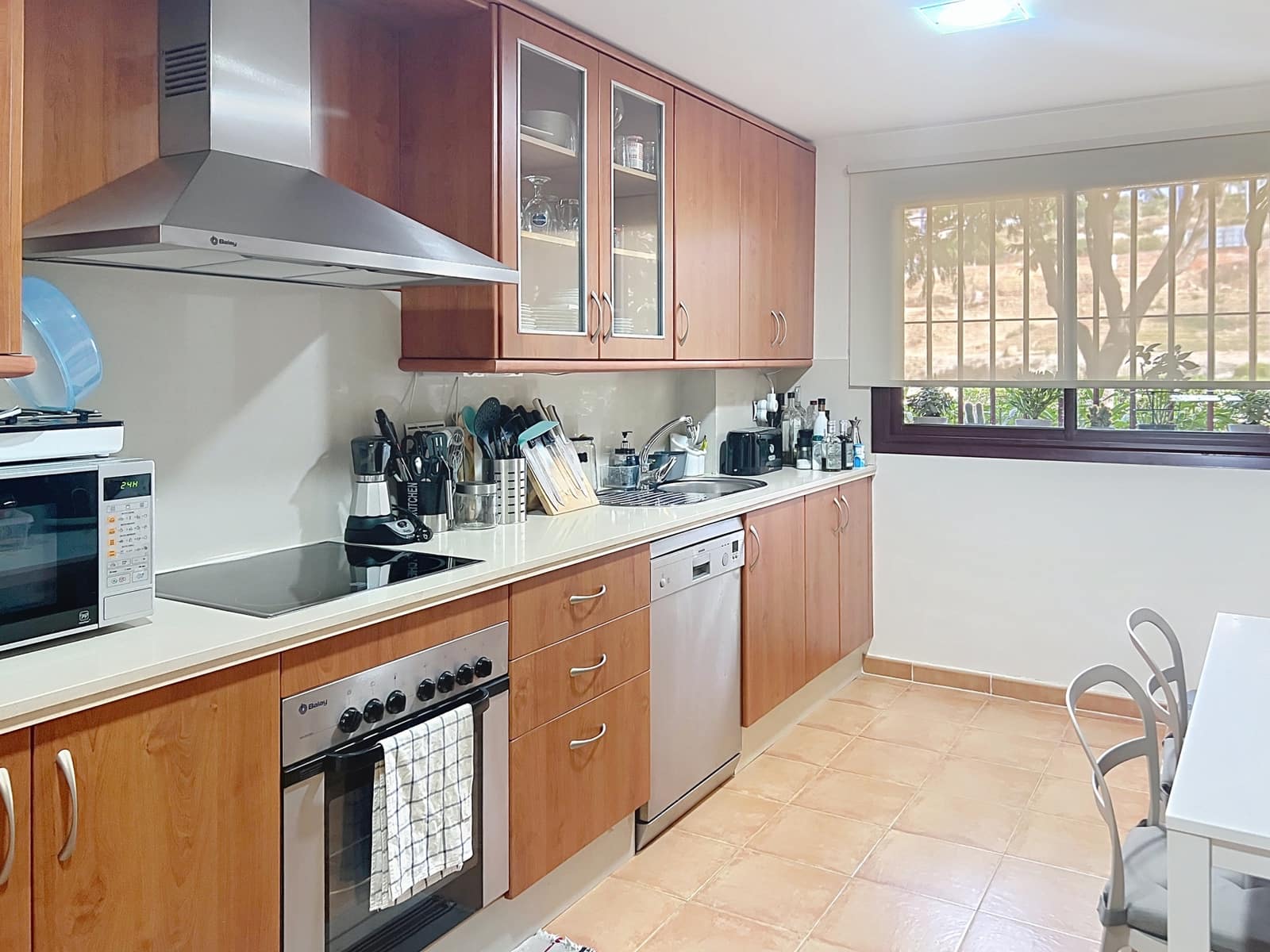 2 slaapkamer Appartement te koop in Manilva met zwembad garage - € 359.000 (Ref: 9197688)