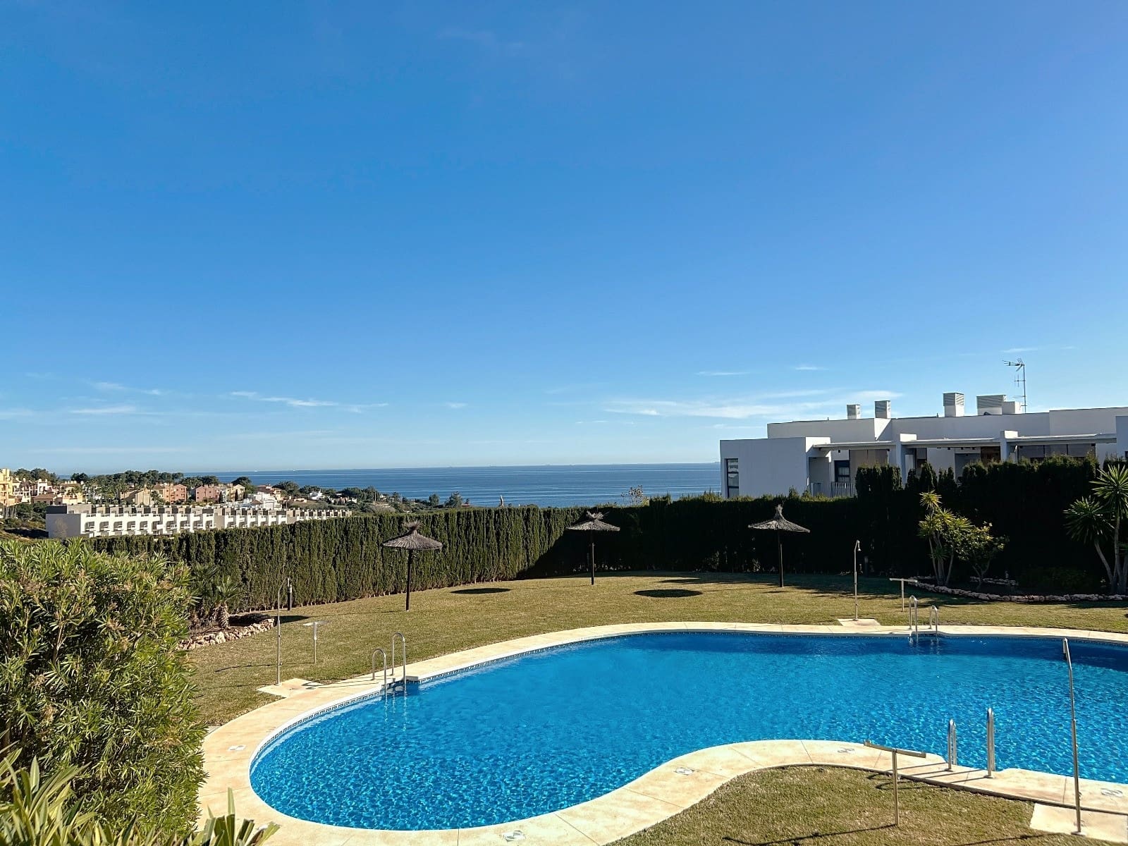 2 chambre Appartement à vendre à Manilva avec piscine garage - 339 000 € (Ref: 9197688)
