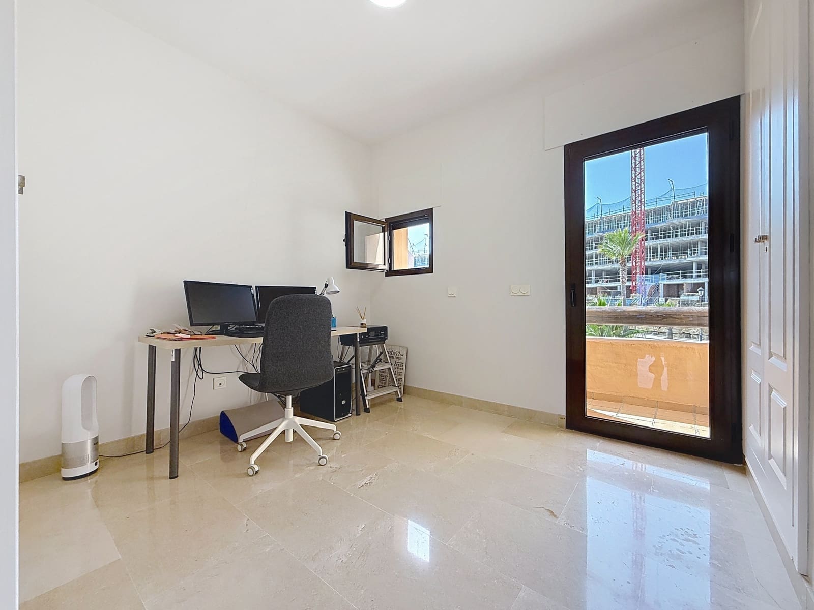 3 soverom Penthouse til salgs i San Luis de Sabinillas med svømmebasseng garasje - € 510 000 (Ref: 9200417)