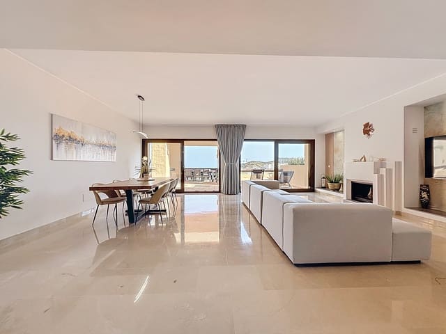 3 soverom Penthouse til salgs i San Luis de Sabinillas, Manilva med svømmebasseng garasje - € 510 000 (Ref: 9200417)