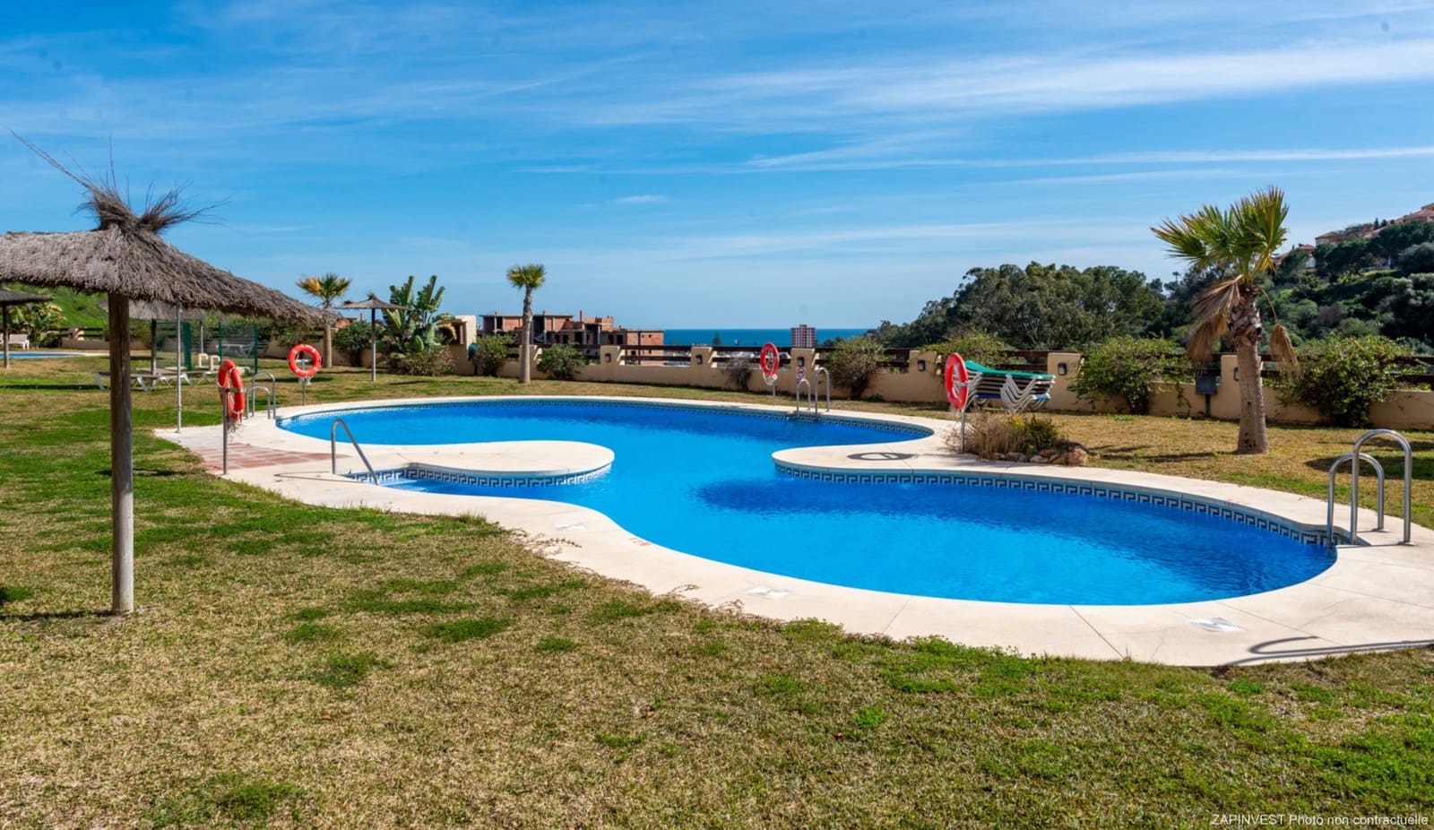 3 soverom Penthouse til salgs i San Luis de Sabinillas med svømmebasseng garasje - € 510 000 (Ref: 9200417)