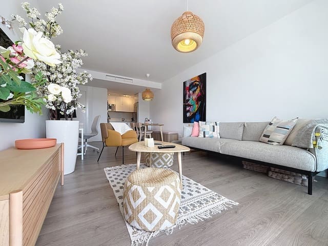 3 sypialnia Apartament na sprzedaż w Estepona z basenem garażem - 359 000 € (Ref: 9202382)