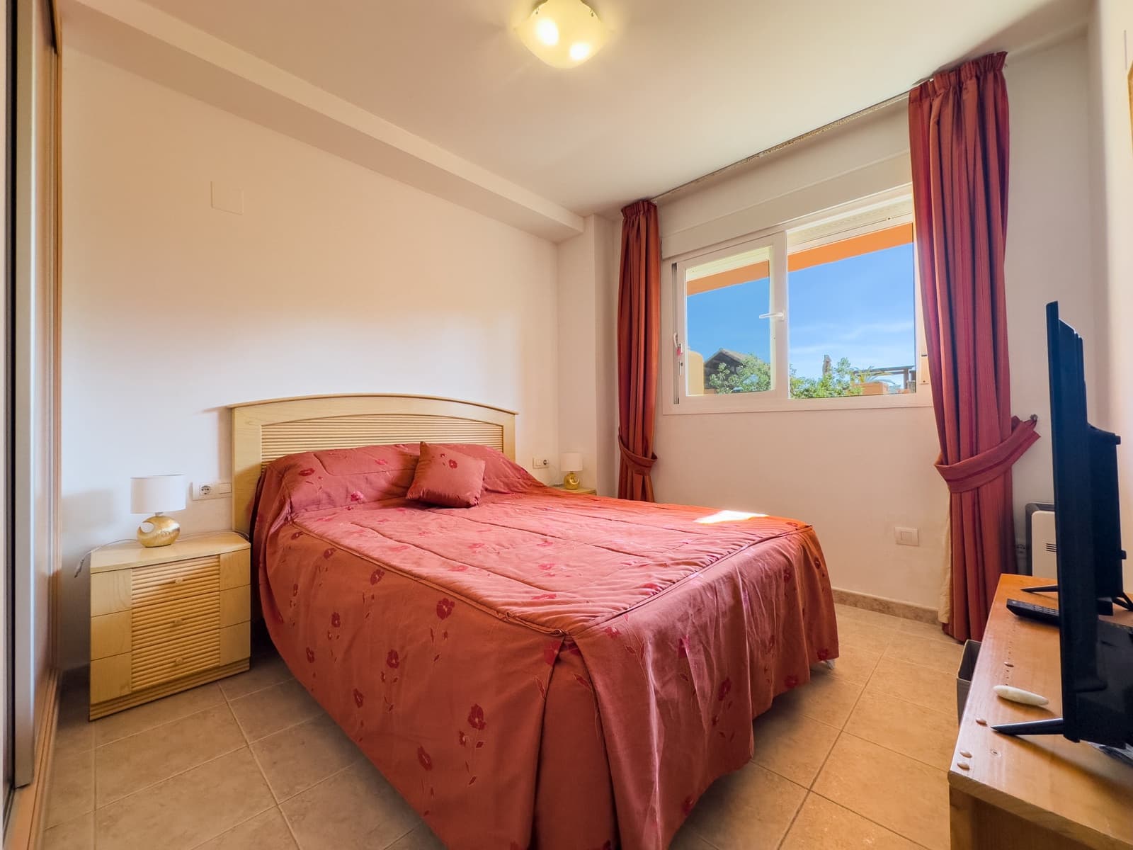 2 Zimmer Apartment zu verkaufen in Casares mit Pool Garage - 229.000 € (Ref: 9239831)