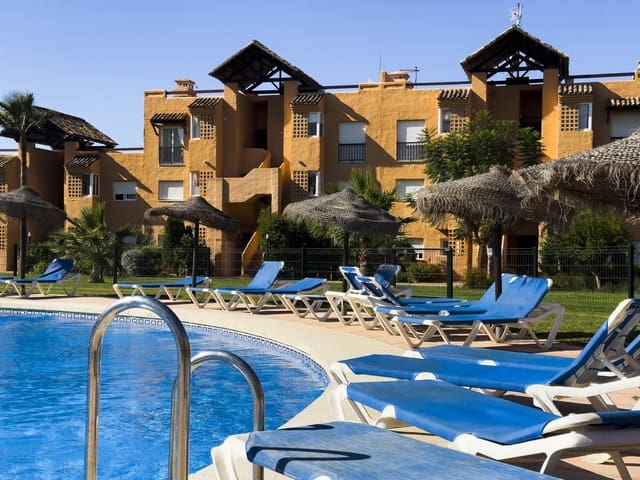 2 Zimmer Apartment zu verkaufen in Casares Golf - Casares del Sol, Casares mit Pool Garage - 229.000 € (Ref: 9239831)