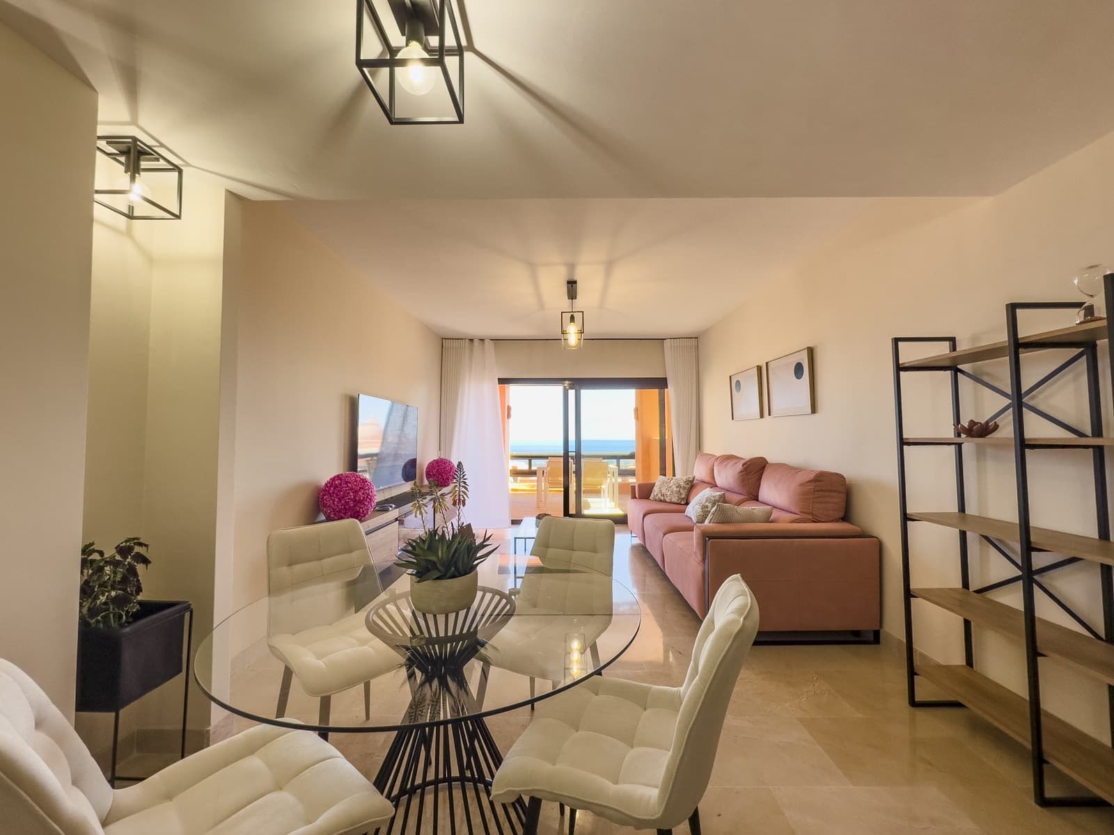 2 sypialnia Apartament na sprzedaż w Manilva z basenem garażem - 329 000 € (Ref: 9239832)