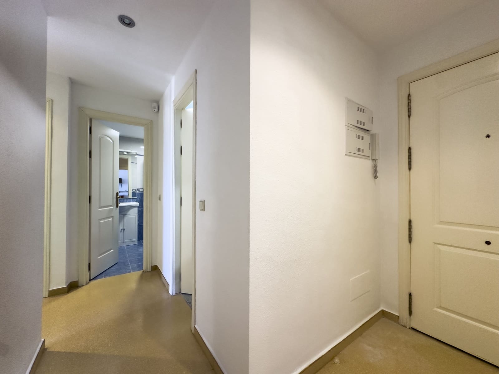 2 sovrum Lägenhet till salu i San Luis de Sabinillas med pool garage - 299 900 € (Ref: 9291513)