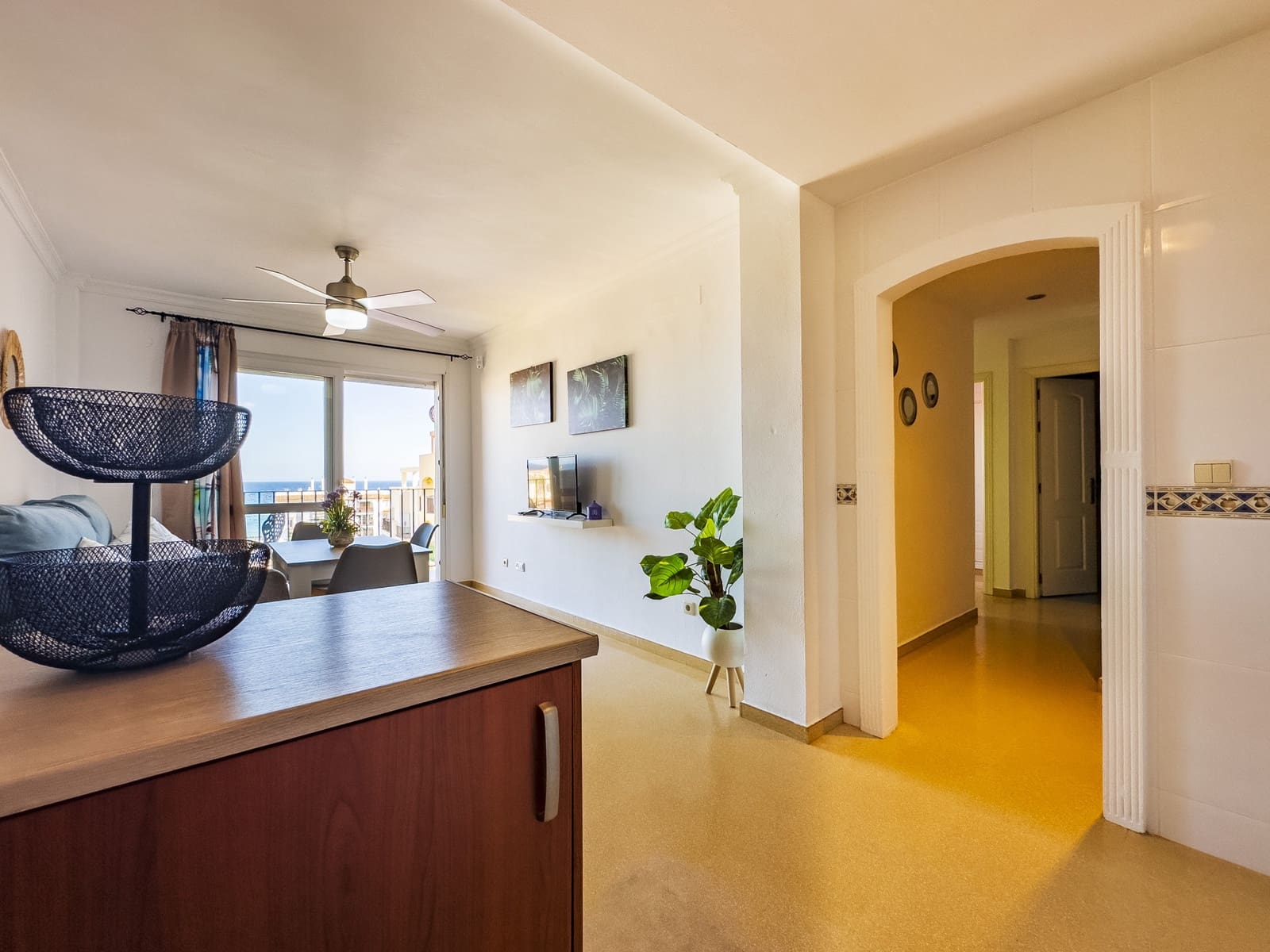 2 sovrum Lägenhet till salu i San Luis de Sabinillas med pool garage - 299 900 € (Ref: 9291513)