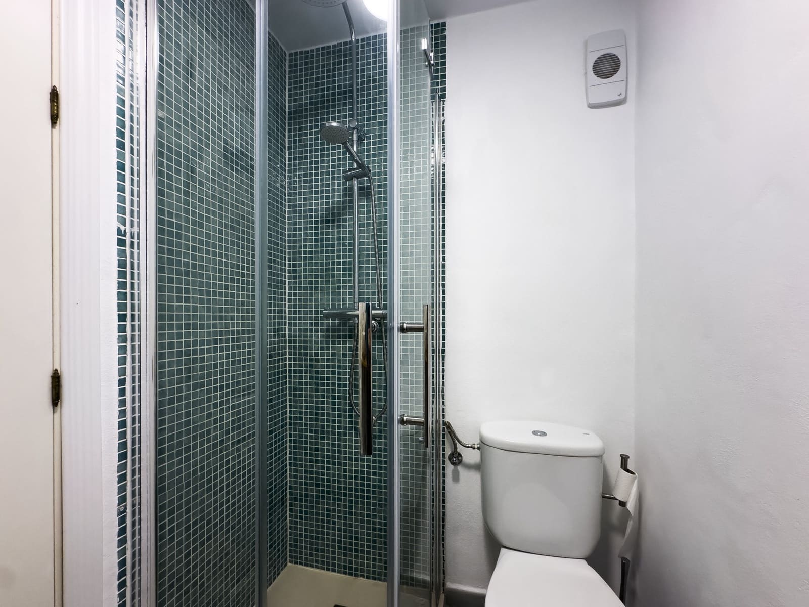 2 sovrum Lägenhet till salu i San Luis de Sabinillas med pool garage - 299 900 € (Ref: 9291513)