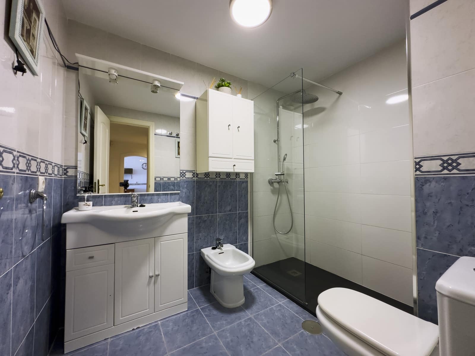 2 sovrum Lägenhet till salu i San Luis de Sabinillas med pool garage - 299 900 € (Ref: 9291513)