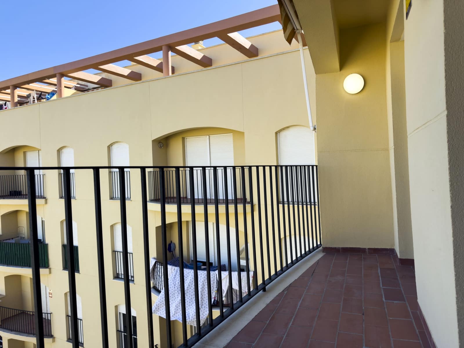 2 sovrum Lägenhet till salu i San Luis de Sabinillas med pool garage - 299 900 € (Ref: 9291513)