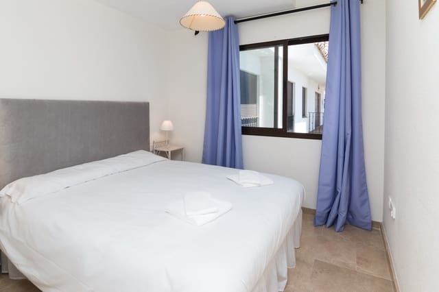 2 bedroom Apartment for sale in Manilva with pool garage - € 359,000 (Ref: 9294248)