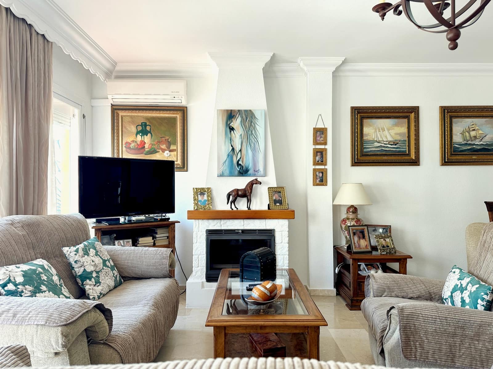 Casa de 3 habitaciones en Estepona en venta con garaje - 579.000 € (Ref: 9312827)