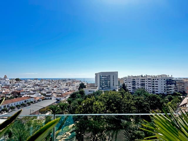 2 sypialnia Penthouse na sprzedaż w Estepona z basenem garażem - 1 499 000 € (Ref: 9317665)