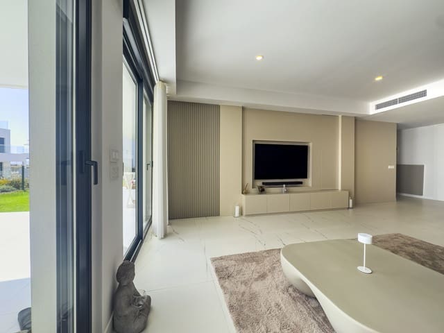 2 chambre Appartement à vendre à Casares avec piscine garage - 650 000 € (Ref: 9326410)