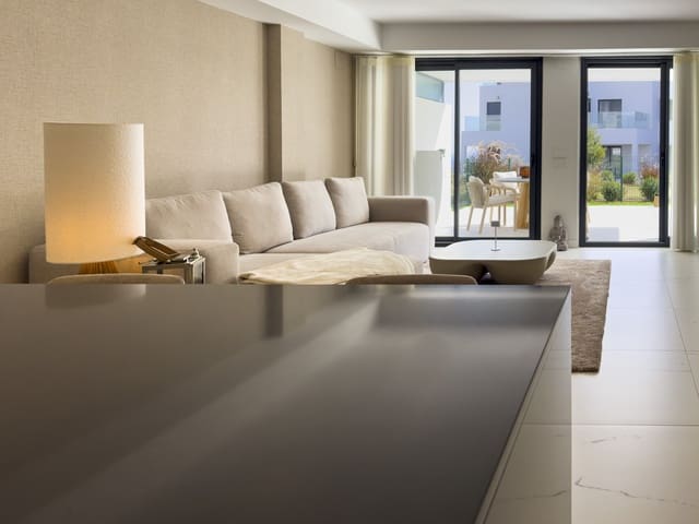 2 chambre Appartement à vendre à Casares avec piscine garage - 650 000 € (Ref: 9326410)