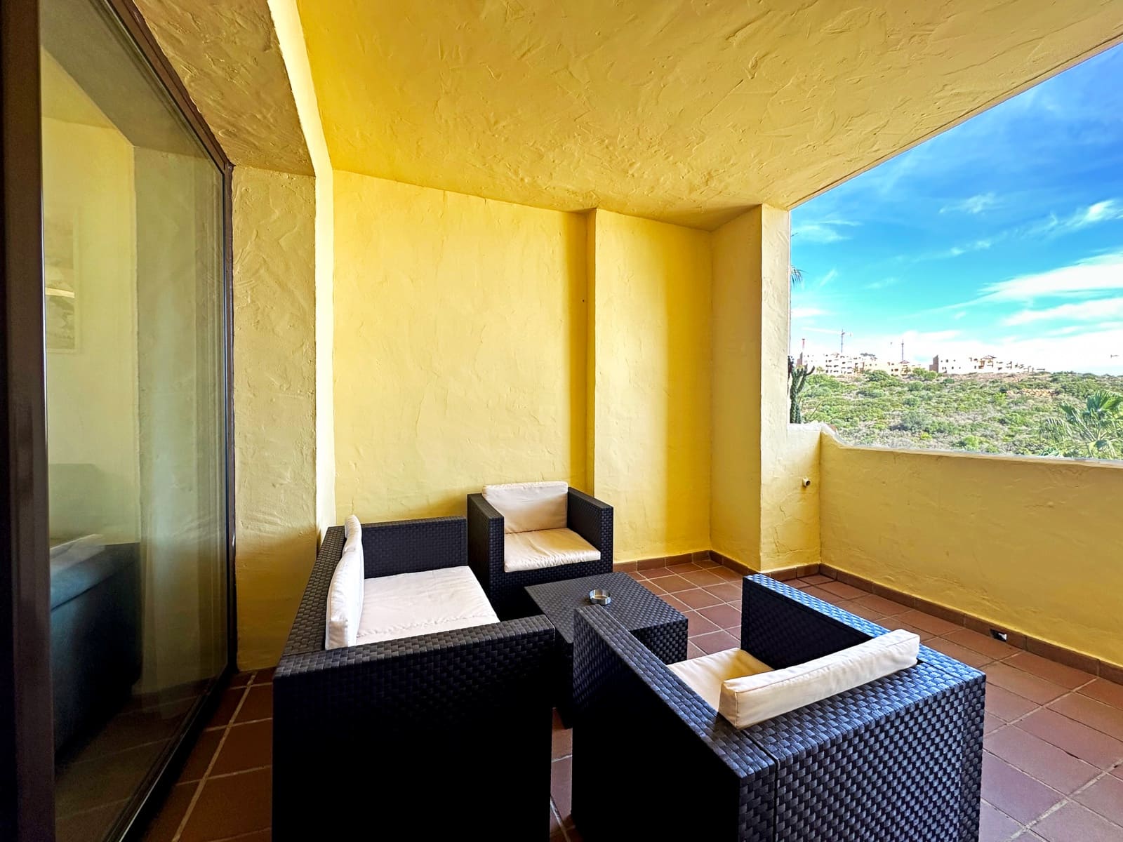 2 bedroom Apartment for sale in Manilva with pool garage - € 334,000 (Ref: 9349317)