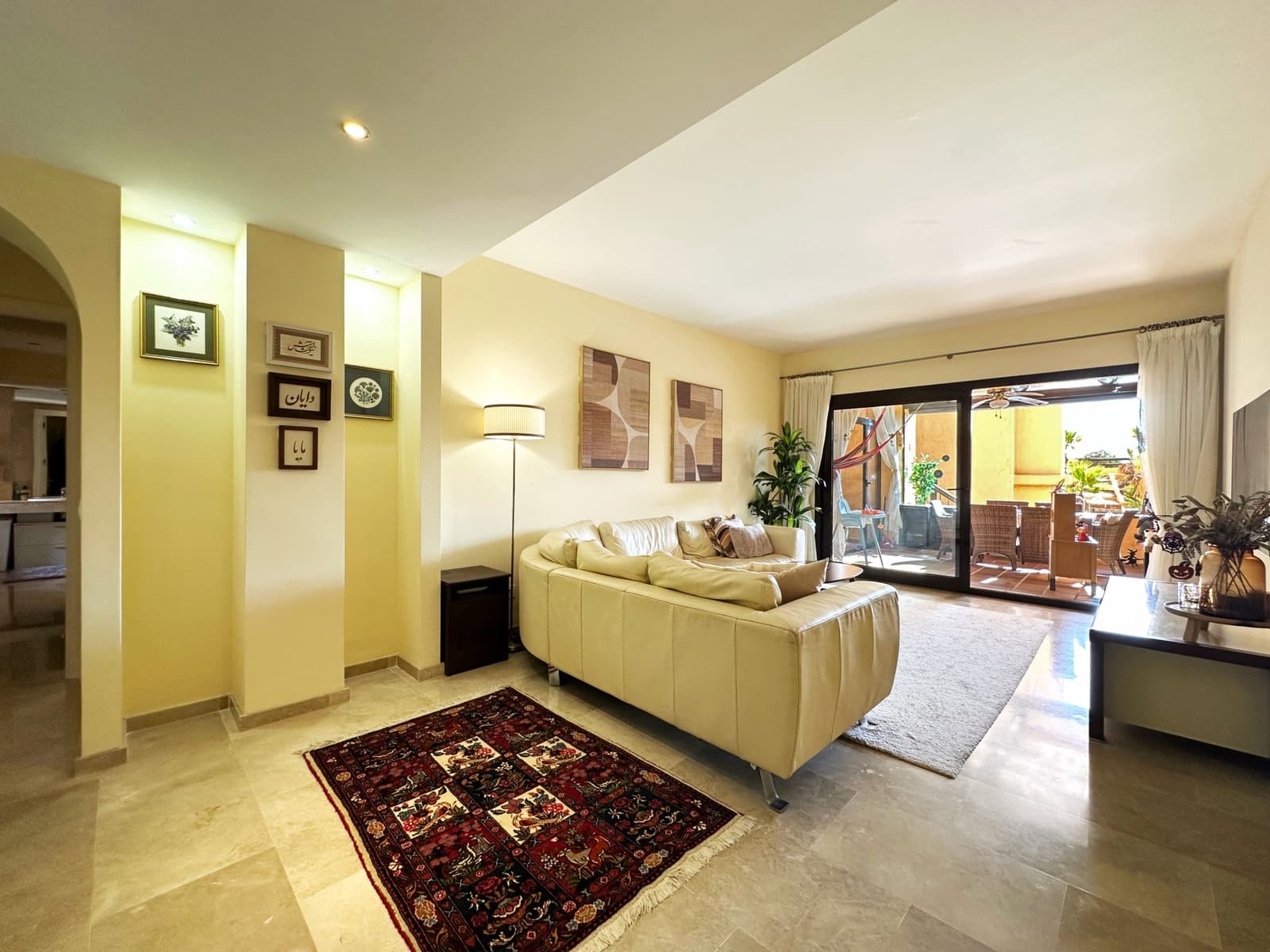 3 chambre Appartement à vendre à Manilva avec piscine garage - 319 000 € (Ref: 9349319)