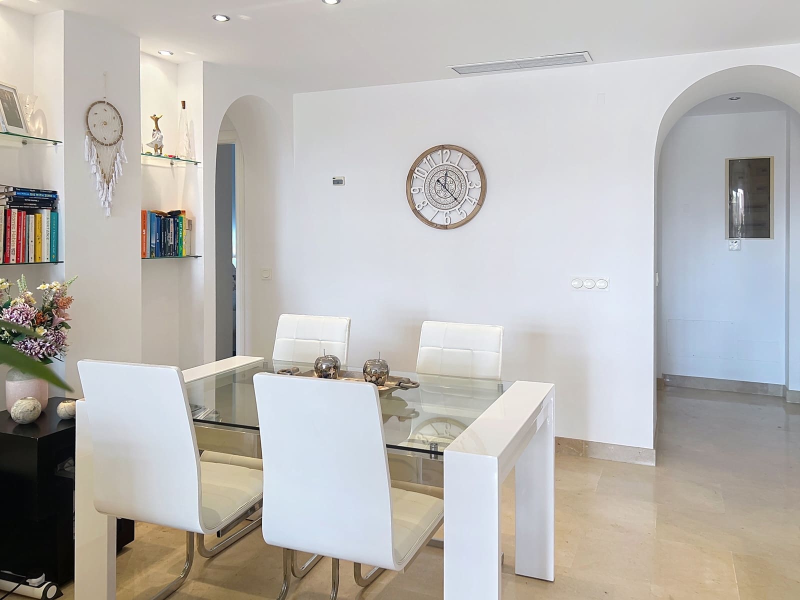 Apartamento de 2 habitaciones en Manilva en venta con piscina garaje - 310.000 € (Ref: 9367252)