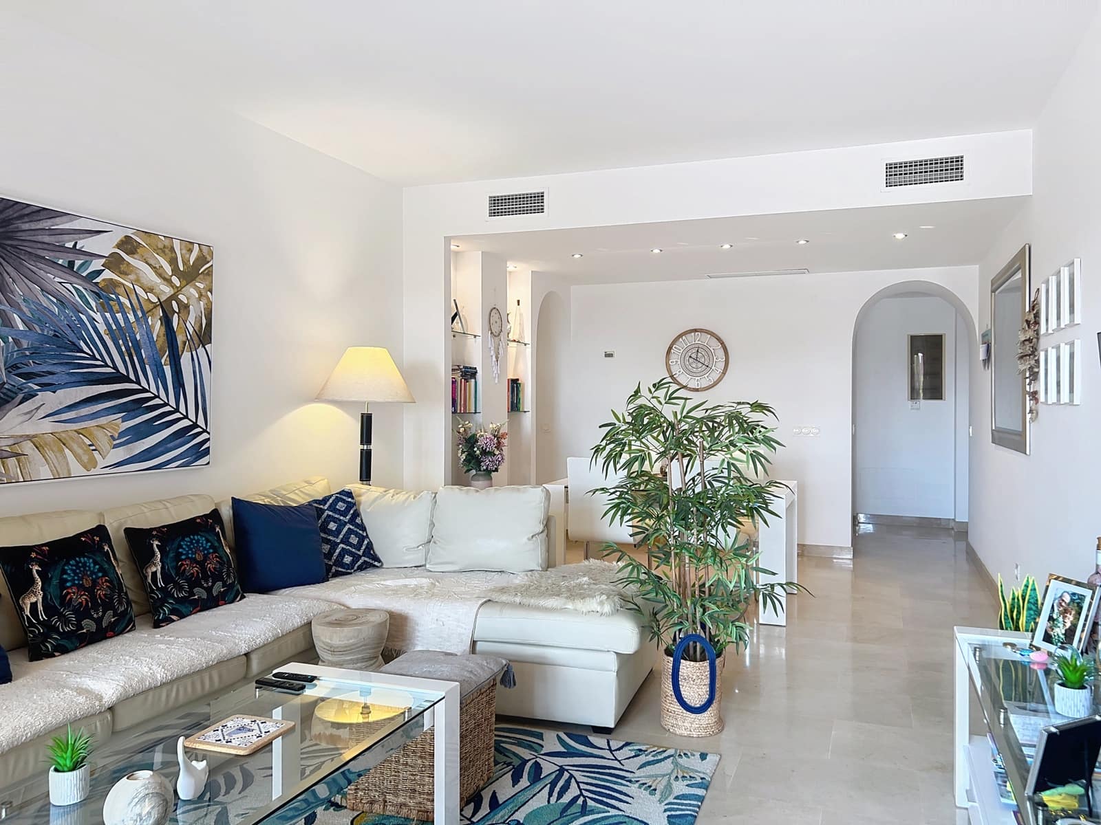 Apartamento de 2 habitaciones en Manilva en venta con piscina garaje - 310.000 € (Ref: 9367252)