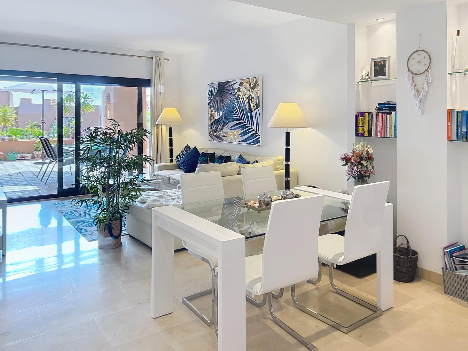 Apartamento de 2 habitaciones en Manilva en venta con piscina garaje - 310.000 € (Ref: 9367252)