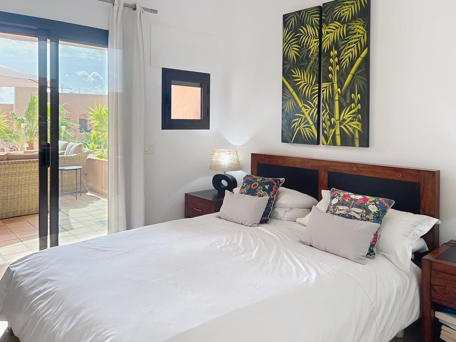 Apartamento de 2 habitaciones en Manilva en venta con piscina garaje - 310.000 € (Ref: 9367252)