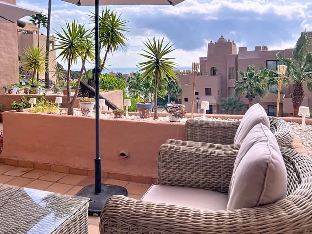 Apartamento de 2 habitaciones en Manilva en venta con piscina garaje - 310.000 € (Ref: 9367252)