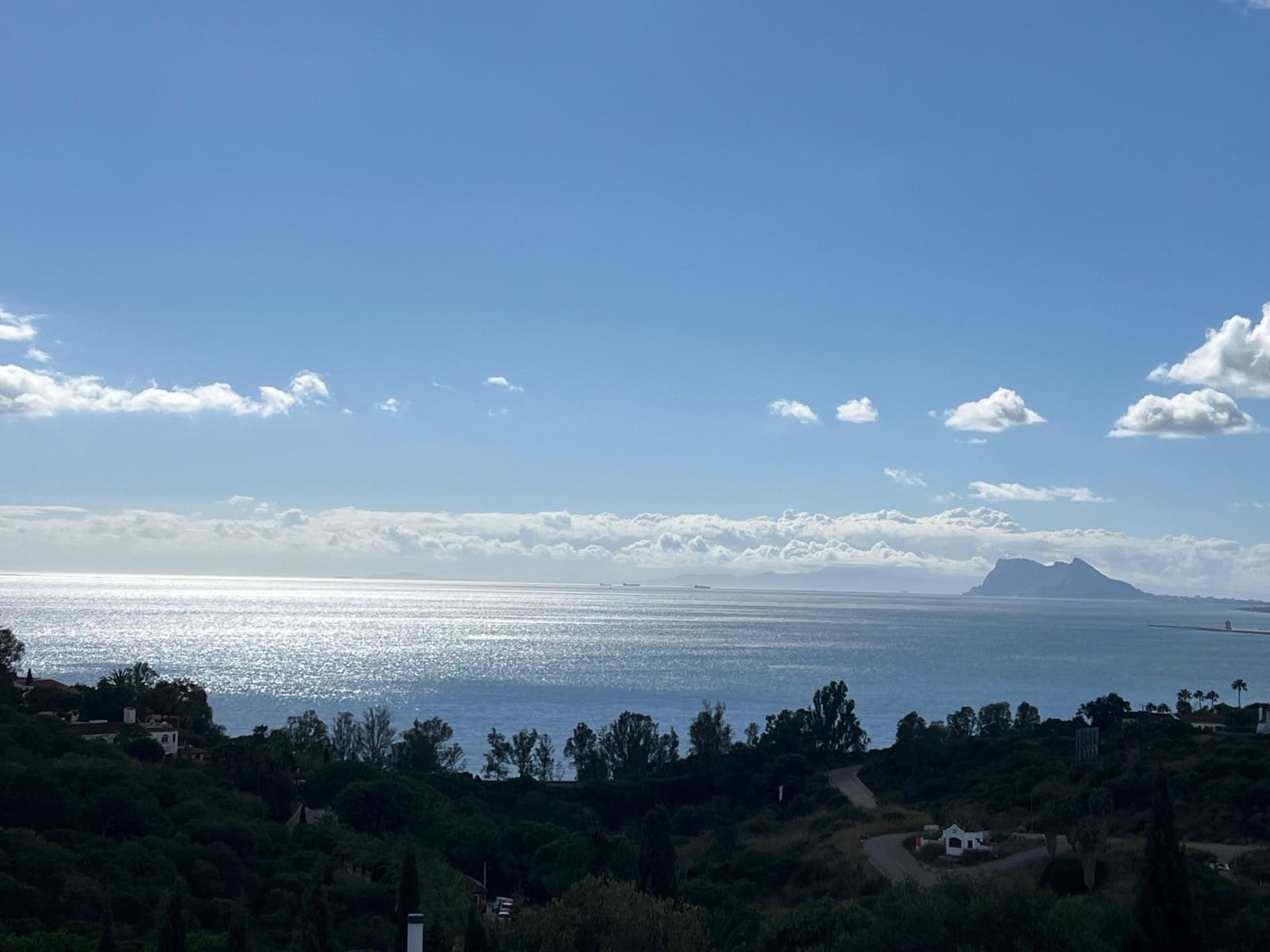 3 quarto Apartamento para venda em Manilva com piscina garagem - 429 000 € (Ref: 9382525)