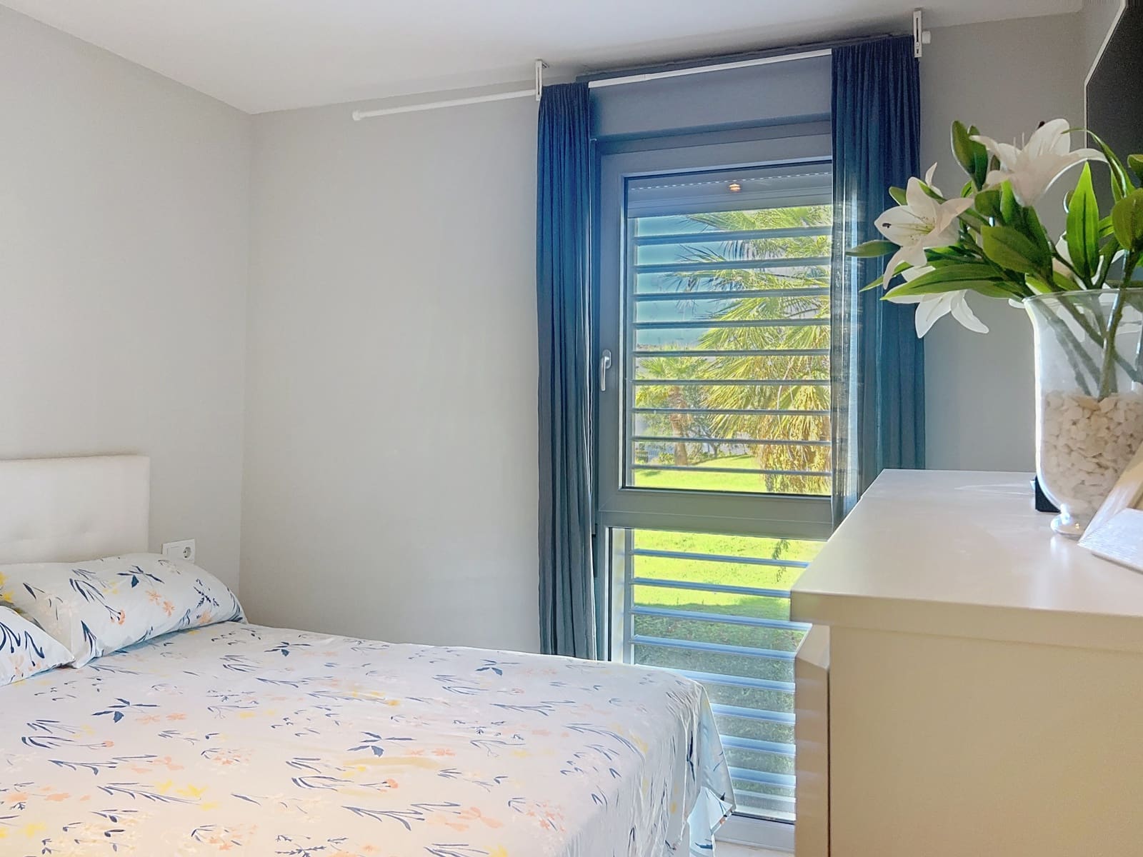 3 quarto Apartamento para venda em Manilva com piscina garagem - 429 000 € (Ref: 9382525)